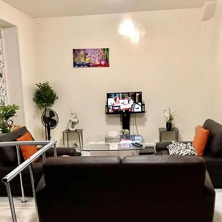Location Duplex *